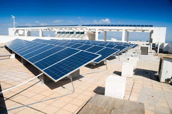 Subvenciones y placas solares para empresas 